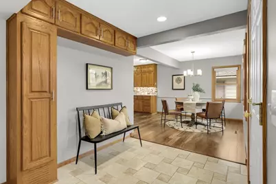 9924 Chicago Avenue S, Bloomington, MN 55420 - Photo 12