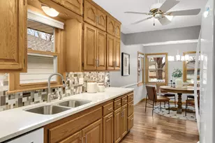 9924 Chicago Ave S, Bloomington, MN 55420 - Photo 8