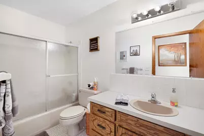 1054 Naumkeag Street S, Shakopee, MN 55379 - Photo 12