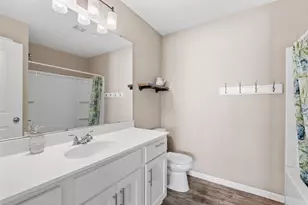 527 Pond View Dr SE, Lonsdale, MN 55046 - Photo 4