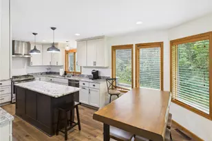 407 Golf Cart Ct, Glenwood, MN 56334 - Photo 10