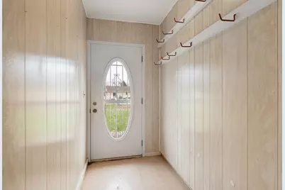 2005 11th Street SW, Austin, MN 55912 - Photo 32