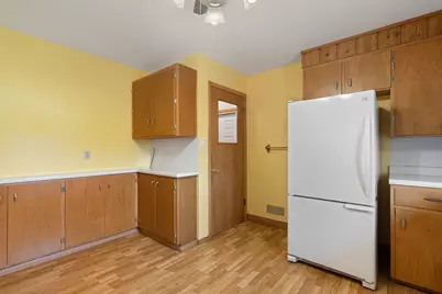 2005 11th Street SW, Austin, MN 55912 - Photo 22