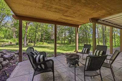 2050 Oakwood Ridge, Chanhassen, MN 55317 - Photo 90