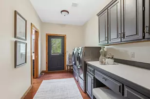 2050 Oakwood Ridge, Chanhassen, MN 55317 - Photo 26