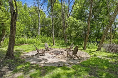 2050 Oakwood Ridge, Chanhassen, MN 55317 - Photo 92