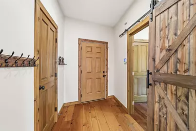 2050 Oakwood Ridge, Chanhassen, MN 55317 - Photo 28