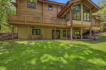 2050 Oakwood Ridge, Chanhassen, MN 55317 - Photo 88