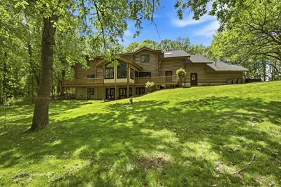 2050 Oakwood Ridge, Chanhassen, MN 55317 - Photo 86