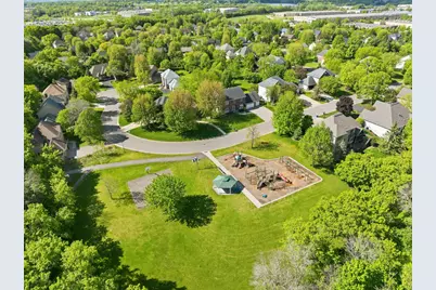 2050 Oakwood Ridge, Chanhassen, MN 55317 - Photo 12