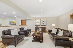 2050 Oakwood Ridge, Chanhassen, MN 55317 - Photo 72