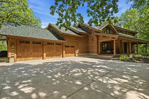 2050 Oakwood Ridge, Chanhassen, MN 55317 - Photo 16
