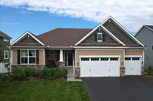 12896 Legacy Creek Pkwy NE, Blaine, MN 55449 - Photo 32