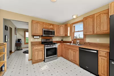 210 Zenith Street, Lanesboro, MN 55949 - Photo 2
