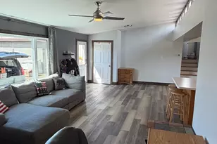 216 S Marshall Ave, Litchfield, MN 55355 - Photo 6