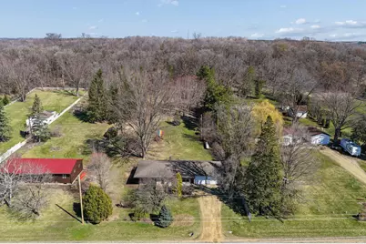 694 Glover Road, River Falls, WI 54022 - Photo 32