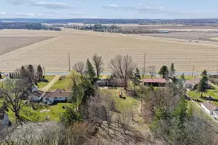 694 Glover Rd, River Falls, WI 54022 - Photo 34