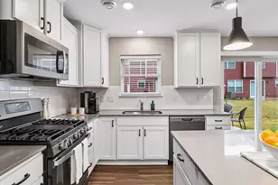 9494 Bridle Way, Victoria, MN 55386 - Photo 4