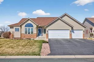 2605 King Ave, Shakopee, MN 55379 - Photo 1