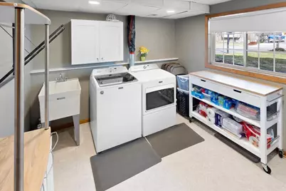 3807 Riverton Avenue, Eagan, MN 55122 - Photo 38