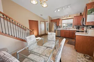 1621 Forest Glen Cir, Saint Augusta, MN 56301 - Photo 12