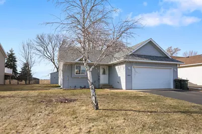 1621 Forest Glen Circle, Saint Augusta, MN 56301 - Photo 2