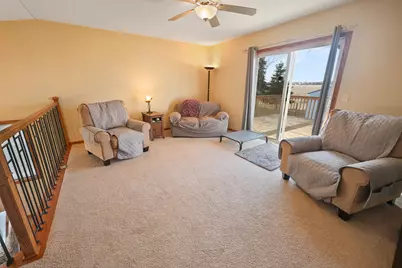 1621 Forest Glen Circle, Saint Augusta, MN 56301 - Photo 14