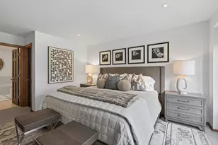 125 Wildwood Bay Dr, Mahtomedi, MN 55115 - Photo 28