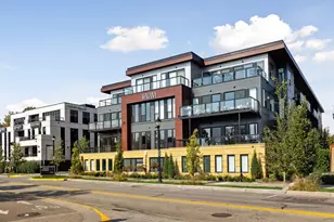 253 Lake Street E, Wayzata, MN 55391 - Photo 68