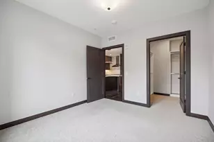 253 Lake Street E, Wayzata, MN 55391 - Photo 28