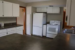 709 W 6th St, Morris, MN 56267 - Photo 16