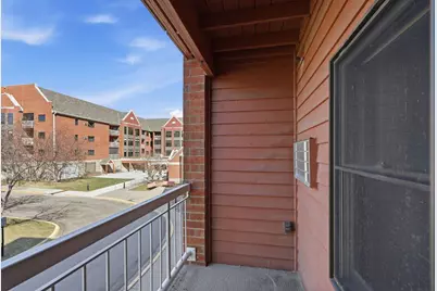 500 County Road  B #103, Roseville, MN 55113 - Photo 14