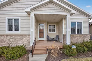 1948 Hadley Creek Dr NE, Rochester, MN 55906 - Photo 32