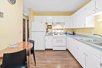 4000 Foss Road #204, Saint Paul, MN 55421 - Photo 4