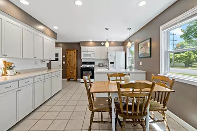 201 2nd Street NE, Osseo, MN 55369 - Photo 4