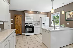 201 2nd St NE, Osseo, MN 55369 - Photo 6