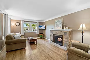 201 2nd St NE, Osseo, MN 55369 - Photo 10