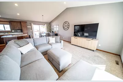 4820 Spire Lane NW, Rochester, MN 55901 - Photo 4