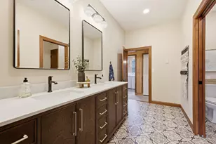 30825 Minnesota Ave, Lindstrom, MN 55045 - Photo 4