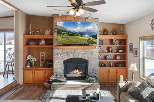 20206 County Rd 9 NE, New London, MN 56273 - Photo 4