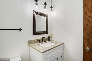 1712 James Ct, Burnsville, MN 55337 - Photo 16