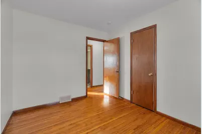 9109 Queen Avenue S, Bloomington, MN 55431 - Photo 14