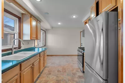 9109 Queen Avenue S, Bloomington, MN 55431 - Photo 12