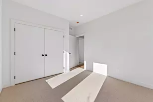 5900 Abbott Ave S, Edina, MN 55410 - Photo 46