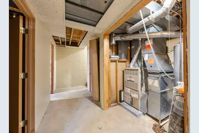 9449 Woodridge Drive, Eden Prairie, MN 55347 - Photo 66