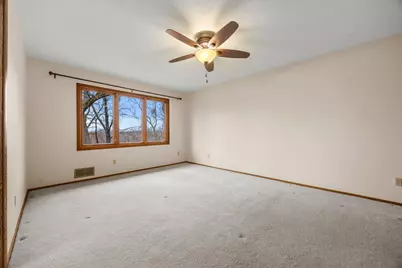 9449 Woodridge Drive, Eden Prairie, MN 55347 - Photo 36