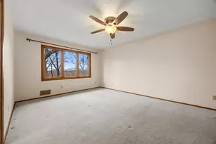 9449 Woodridge Dr, Eden Prairie, MN 55347 - Photo 36