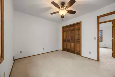 9449 Woodridge Drive, Eden Prairie, MN 55347 - Photo 50