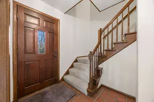 9449 Woodridge Dr, Eden Prairie, MN 55347 - Photo 6