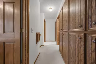 9449 Woodridge Dr, Eden Prairie, MN 55347 - Photo 56